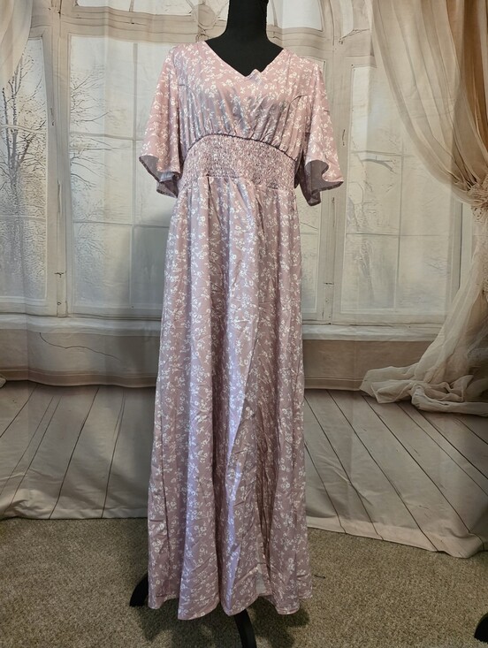 Kohl's Dresses & Skirts - Women's Pink Floral Maxi Dress with Smocked Waist